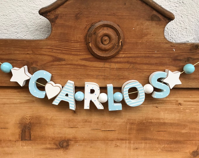 CARLOS Namenskette Personalisiert KINDERZIMMER Tür Holzbuchstaben Taufe Deko Junge Baby Blau NAME Buchstabenkette Geburtsgeschenk