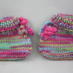 baby booties, booties, hand knit booties, knit booties, washable booties, hand knits,multicolor booties