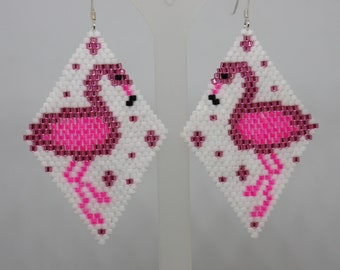 earrings, dangle earrings, drop earrings, beaded earrings, flamingoes, pink earrings,