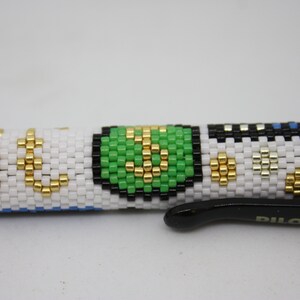 pens, bead covered pens, beaded pens, banks, banking, money, finance, accounting, CPAs, bookkeeping,