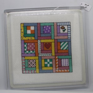 trivets, hot plates, quilt patterns, log cabin quilt, country, cross stitch,