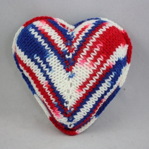 heart pillow, knitted pillow, knitted pillows, heart shaped pillows, hand knit pillow, hand knit heart pillow, heart pillows, pillows