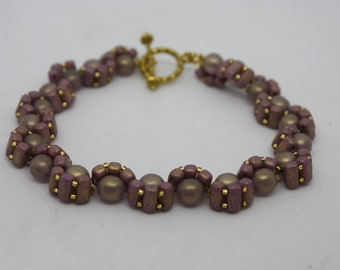 bracelets, beaded bracelets, pearl bracelets, brown bracelets,