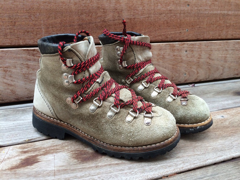 Vintage Hiking boots Women's 4 Vintage mountaineering | Etsy