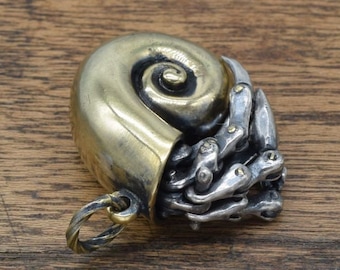 SV925×Brass,Hermit Crab,Pendant,delicate,hand carving,Home sweet home,925,Solid Sterling Silver,Brass,PH92