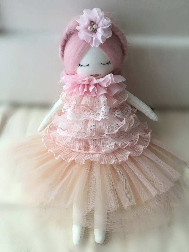 Eloise handmade doll image 4