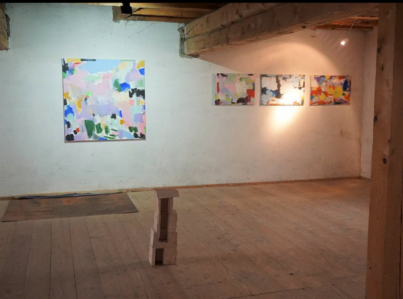 gallery photo
