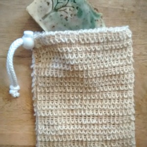 Naturlig sisaltvålficka, tvålsparare. Miljövänlig, snörstängning.