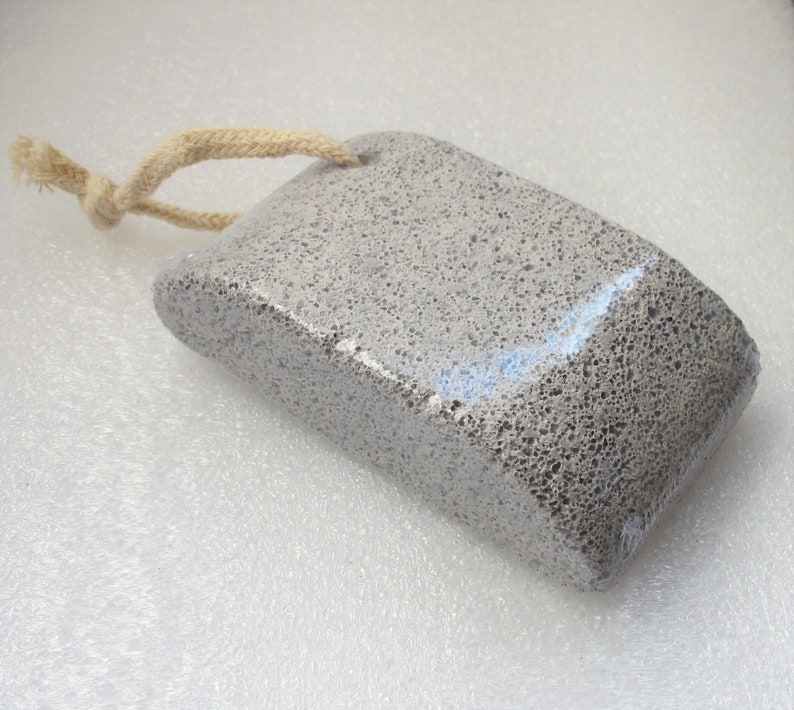 Pumice stone with string, smooth feet image 2