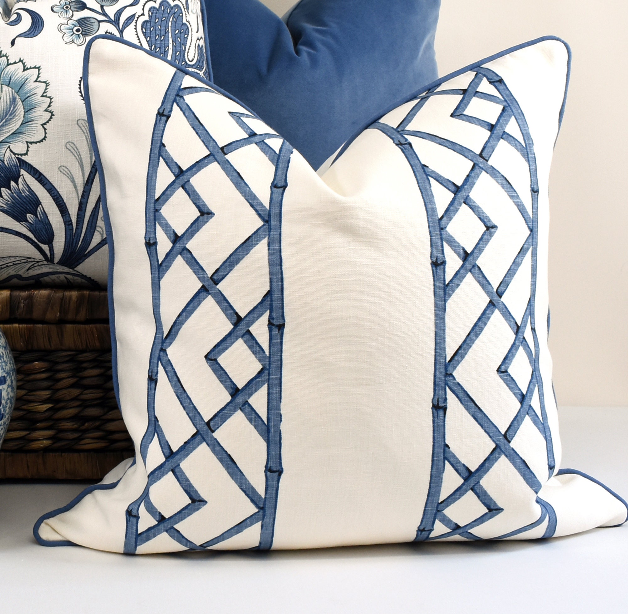 trellis cushion