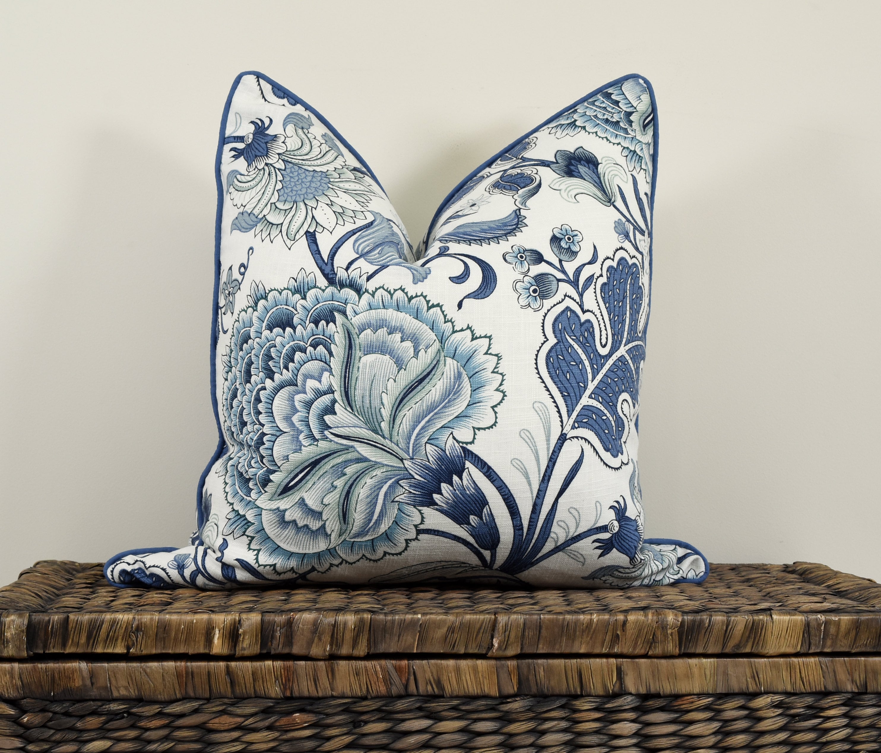 Hampton bay pillow covers clearance
