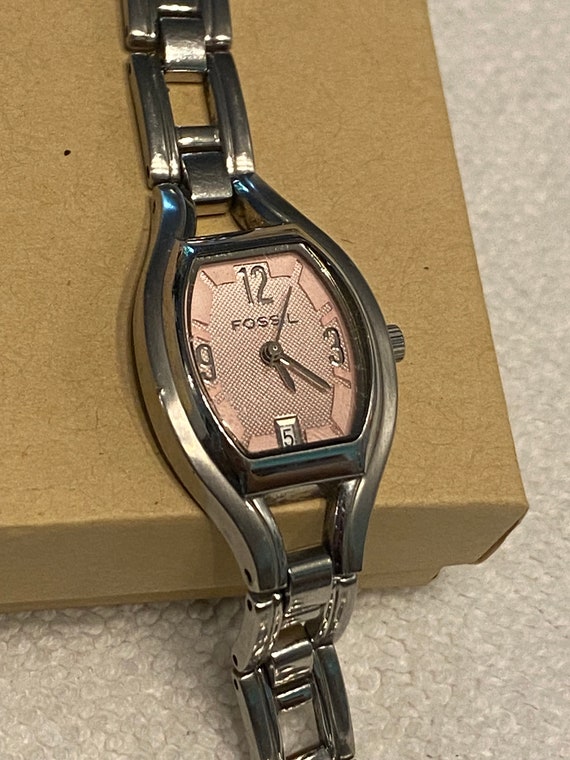 Ladies Fossil Watch Pink Face Stainless Steel 6” Small New  display picture 2