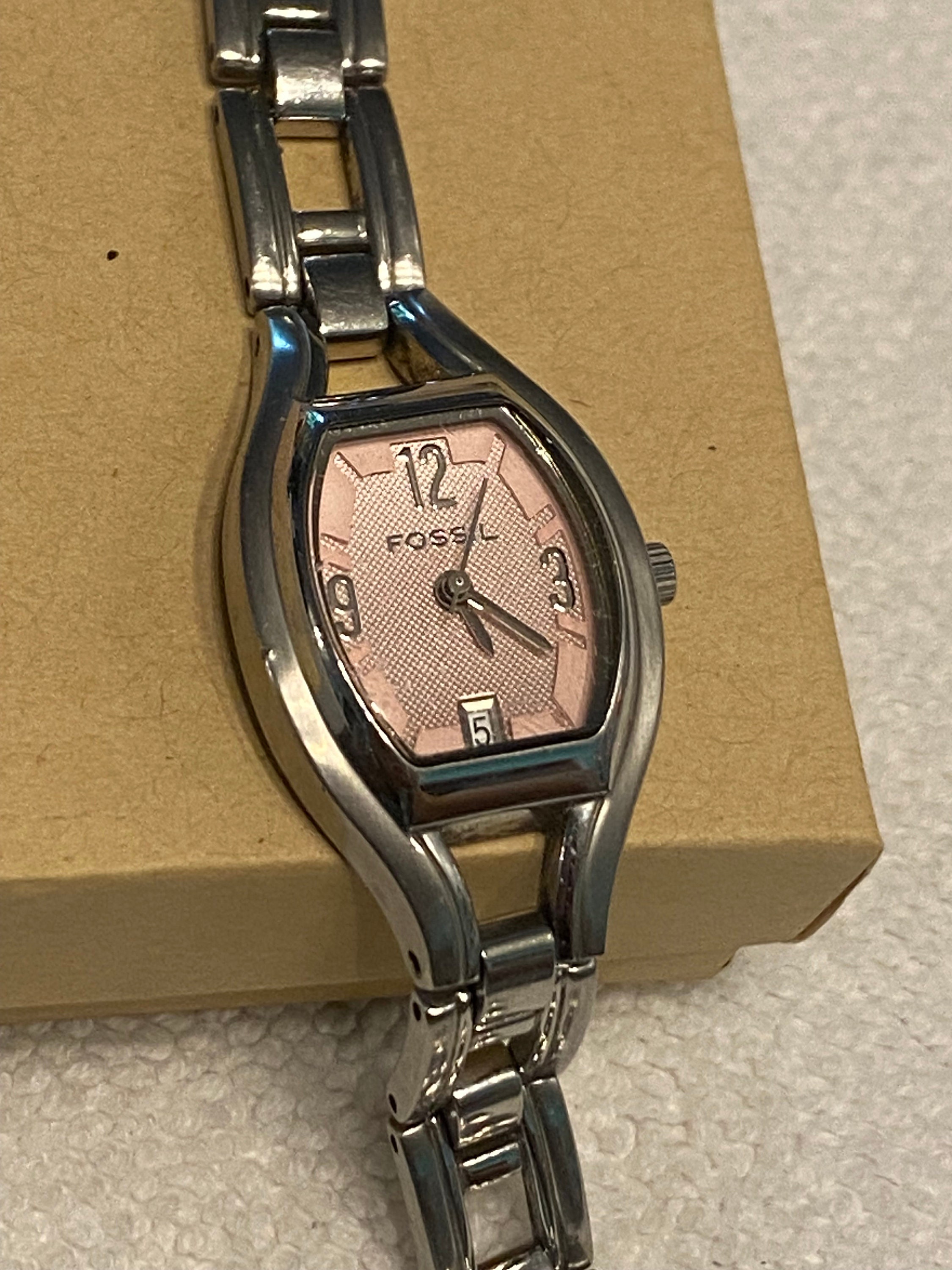 Vintage Fossil Watch with Pink face SOLD) FOSSIL ES-9877 Pink Dial Silver Watch Diameter frame  main image 2