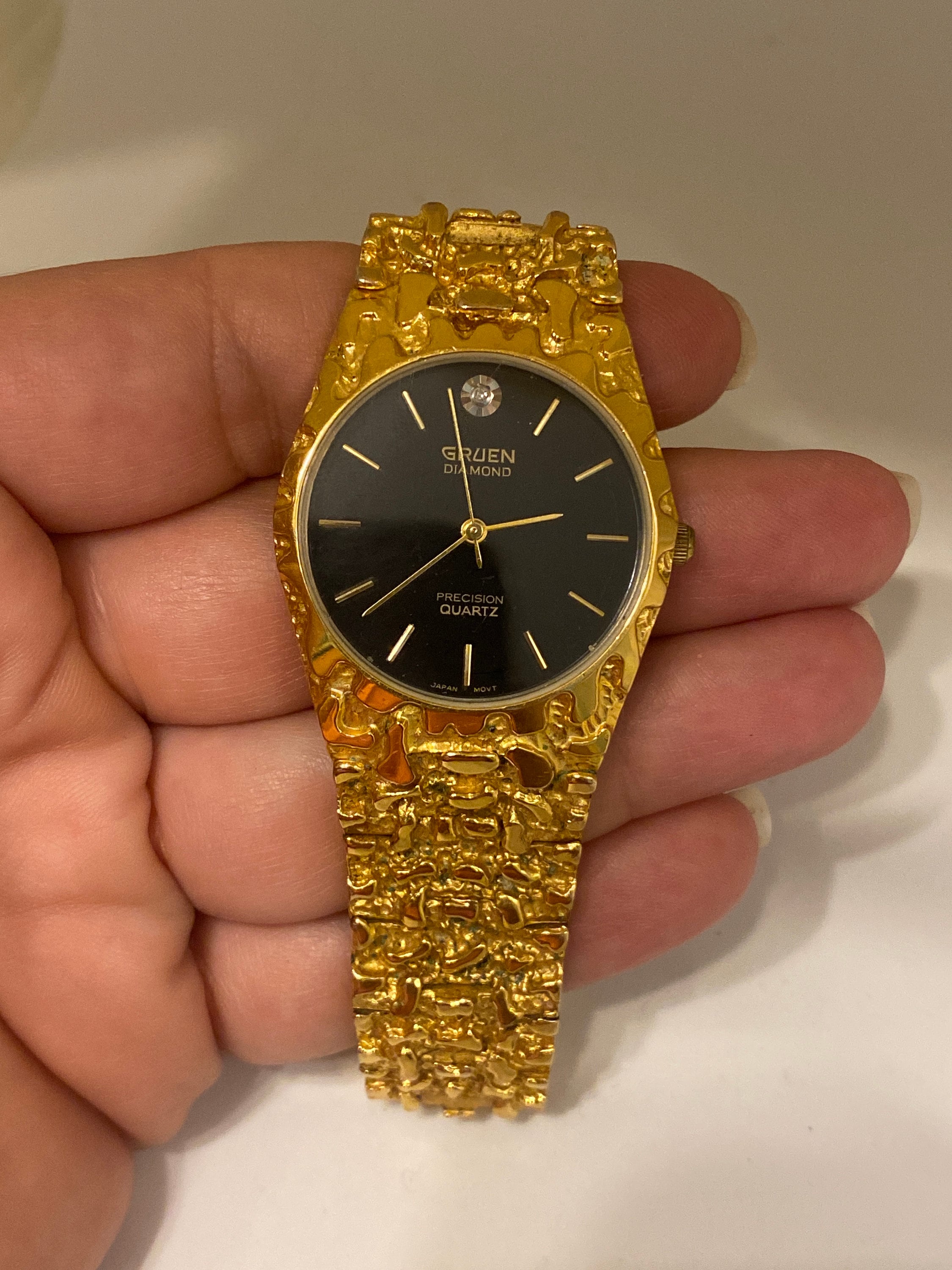 Gruen diamond top precision quartz watch
