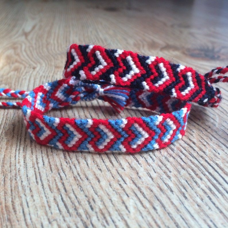 Friendship bracelet-4th of July-USA flag-USA Jewelry-Woven-Braided-Knotted-Handmade-Flag for friends-American Day-Red-Blue-White-Navy-Unisex