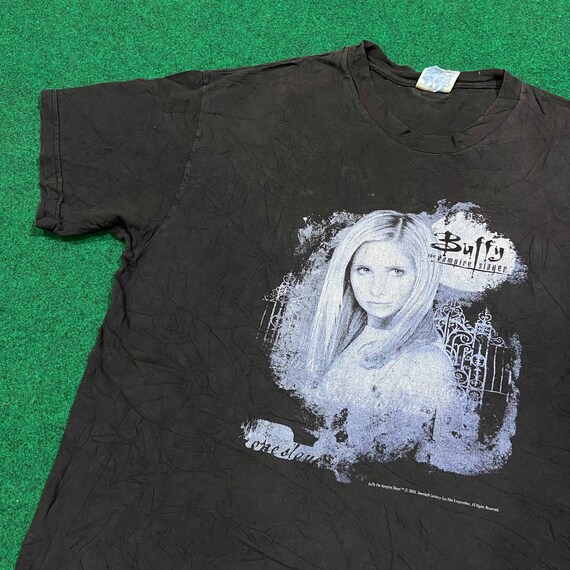 Vintage 2000’s Buffy the Vampire Slayer T-Shirt