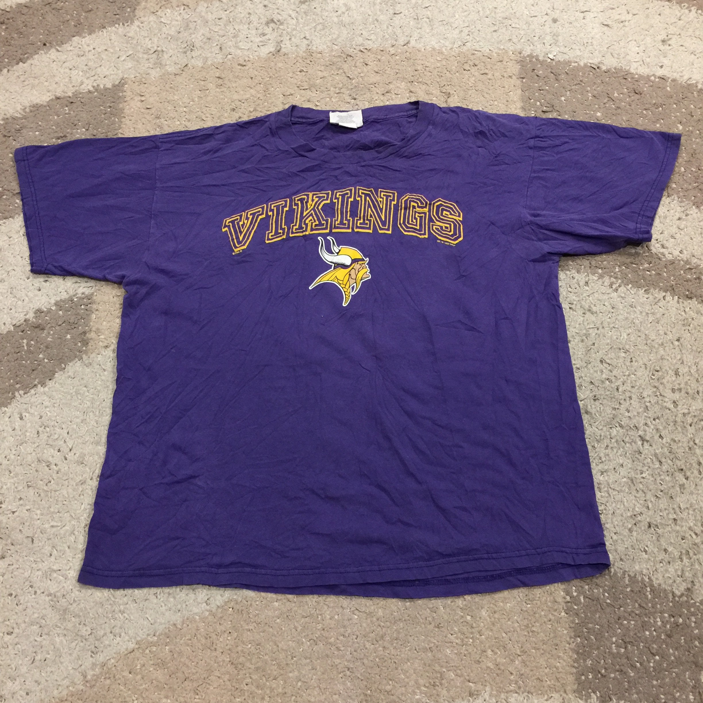 Vintage 90s Minnesota Vikings T-Shirt | Etsy