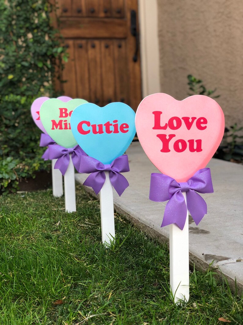 Valentine's Day Conversation Candy Heart Yard Decor image 1