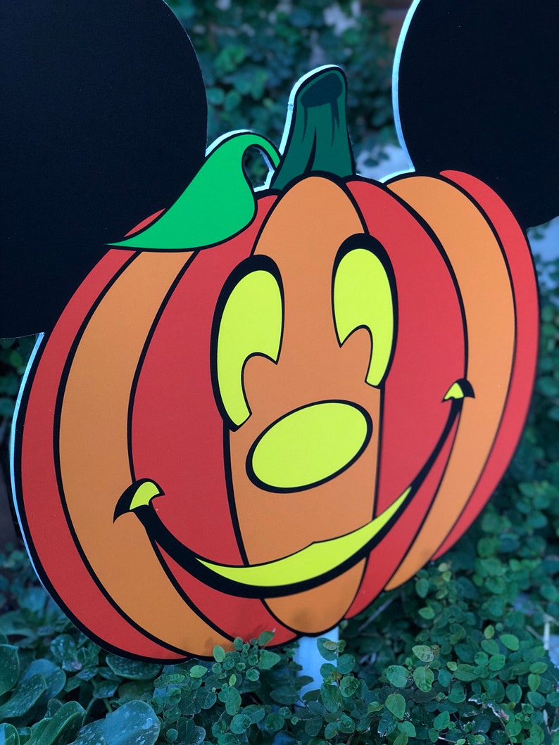23 Inch Tall Minnie Mouse and Mickey Mouse Inspired Pumpkin | Etsy