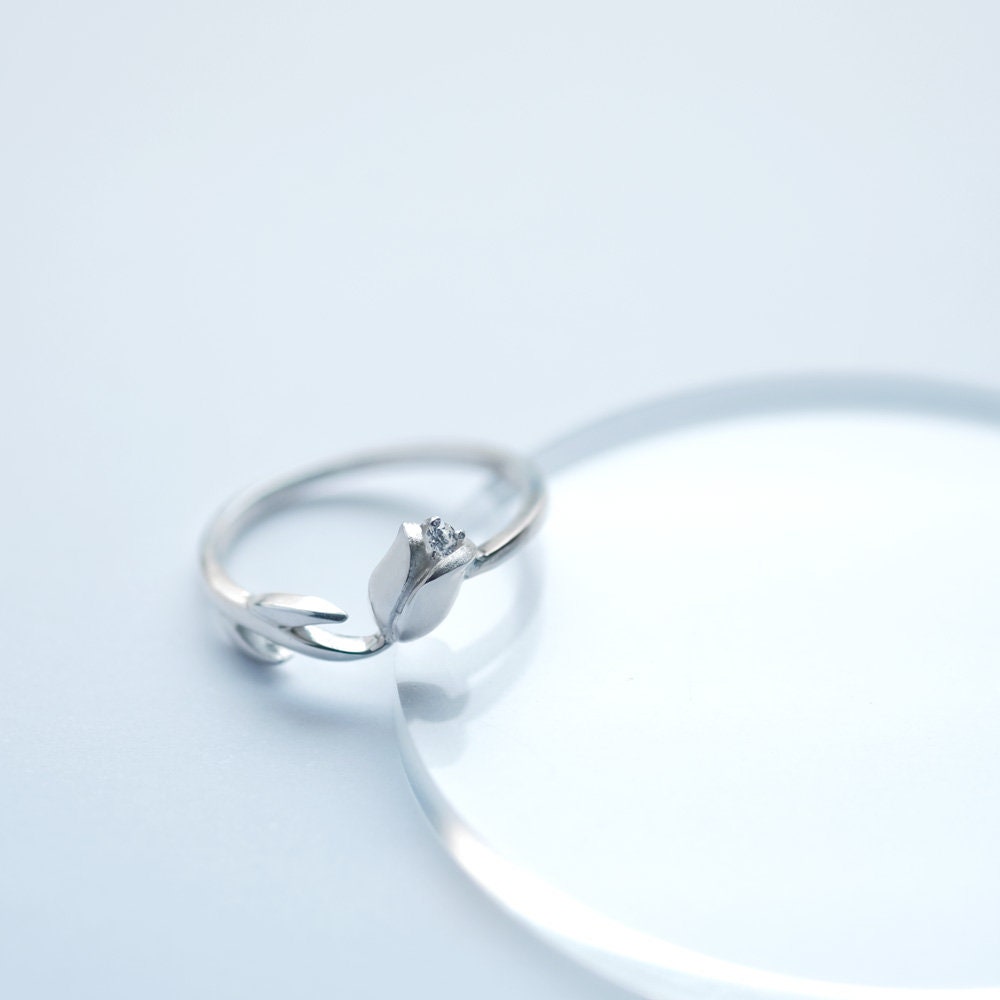 Tulip Ring 925 Sterling Silver Dainty Ring Detailed Floral Ring Stacking Ring Flower Ring