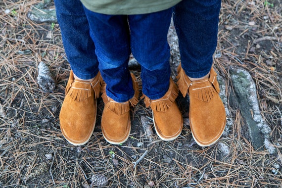 handmade moccasins near me