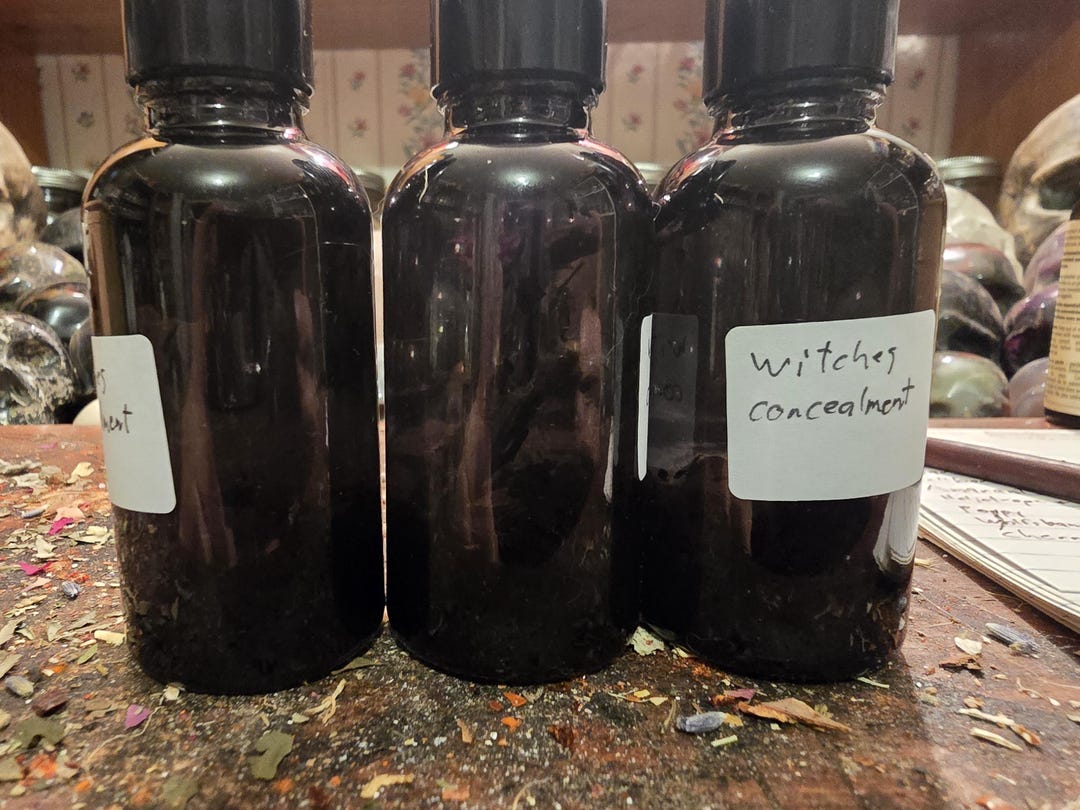 Witches Concealment Ritual Oil - Etsy