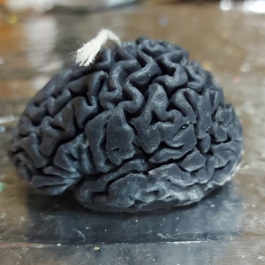 Small brain shaped candle