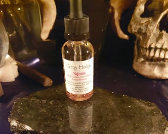 Nefertiti oil