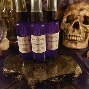 Smokeless cleansing spray