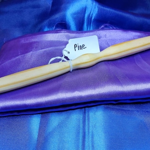 Traditional length pine wand