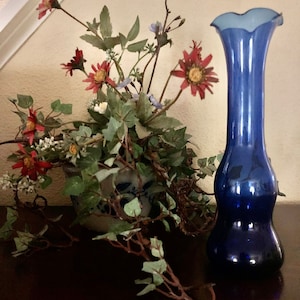 Vintage Cobalt Blue Bud Vase...Scalloped Rim