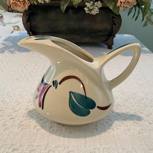 Purinton Pitcher/Dutch Jug Ivy Red Blossom