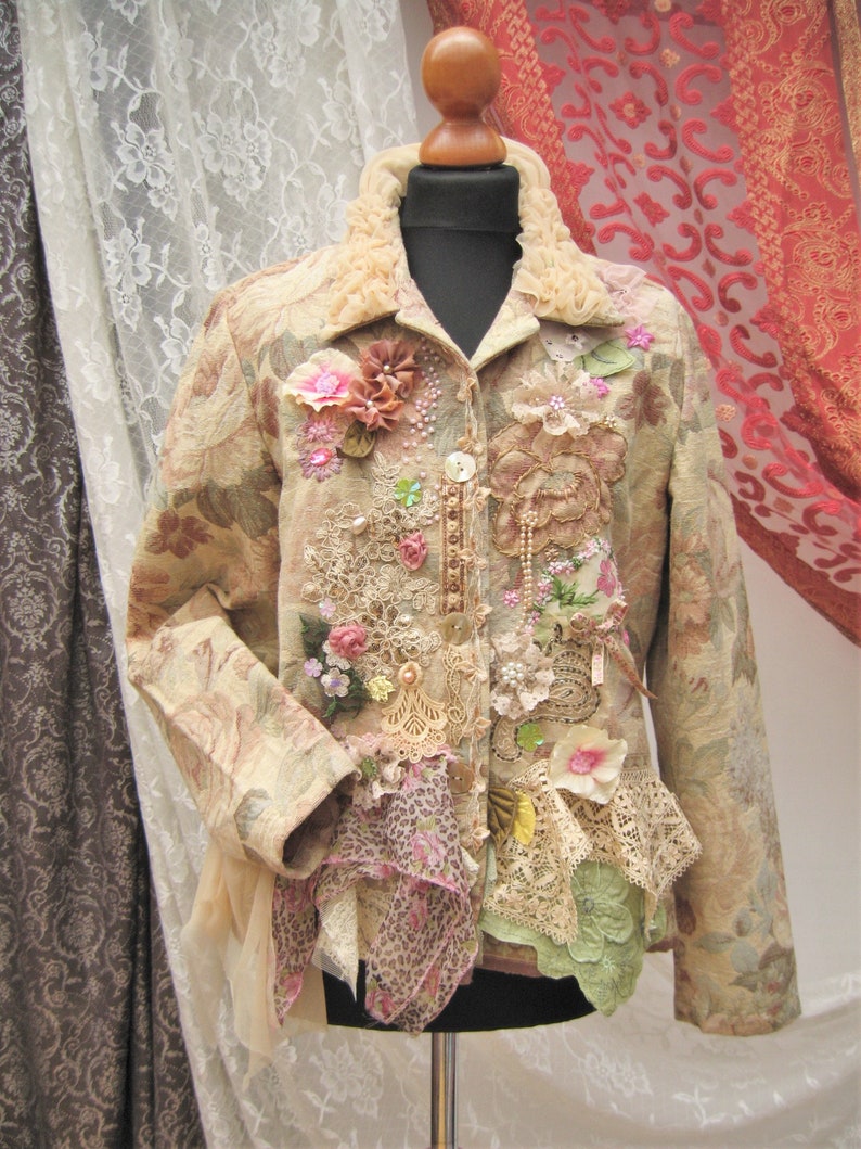 Shabby Chic Jacket Ornate Romántica chaqueta con cuentas bordadas imagen 0