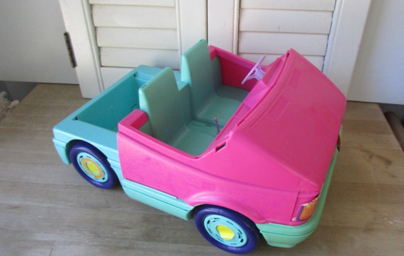 barbie jeep pink