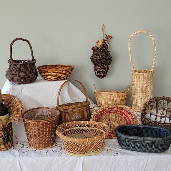 Vintage Wicker baskets YOU CHOOSE BASKET- farmhouse kitchen dining decor display hanging wicker baskets variety baslets woven baskets