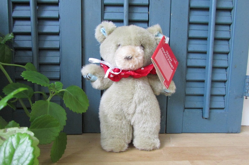 stuffed valentine bears