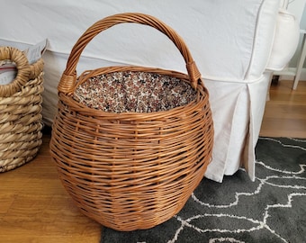 Large Vintage Wicker Basket with Handle & Fabric Lining Large baskets woven baskets round baskets carryalls