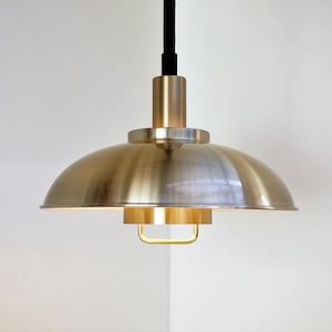 Stijlvolle messing hanglamp van firma Frandsen - Deens design uit de jaren 70