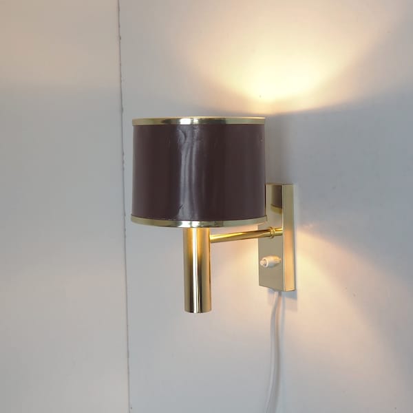 Stylish Jason brass sconce with brown shade designed by Jo Hammerborg for Danish Fog Mørup, 1970s