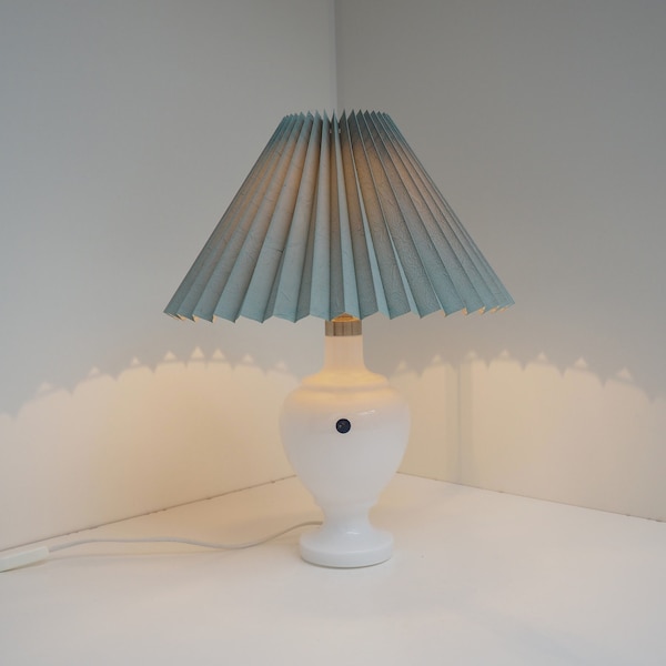 Royal Copenhagen Roma glass table lamp designed by Annegrete Halling-Koch - Danish vintage design from the 1980s