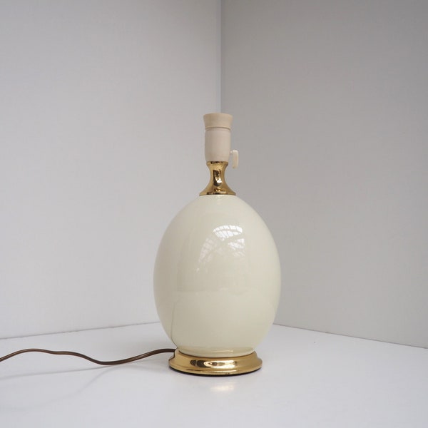 Off white ceramic table lamp with brass details made by TS Belysning - Danish lighting design from the 1970s - 1980s