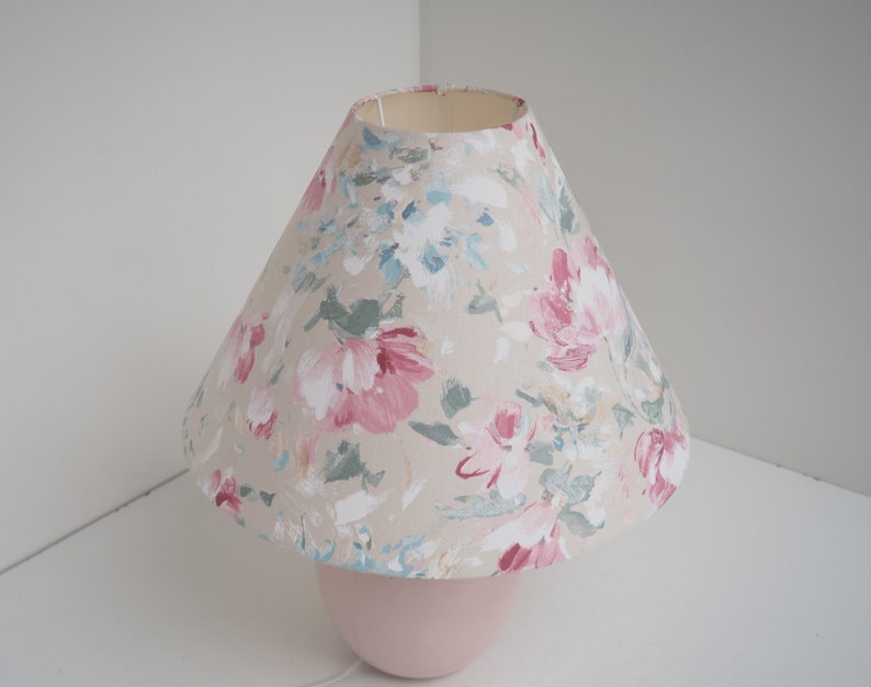 Pink ceramic table lamp with Caprani floral shade Danish lighting design from the 1990s image 5