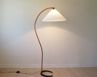 Caprani vloerlamp van gegoten beukenhout - Deens design van Caprani Lighting, jaren 70