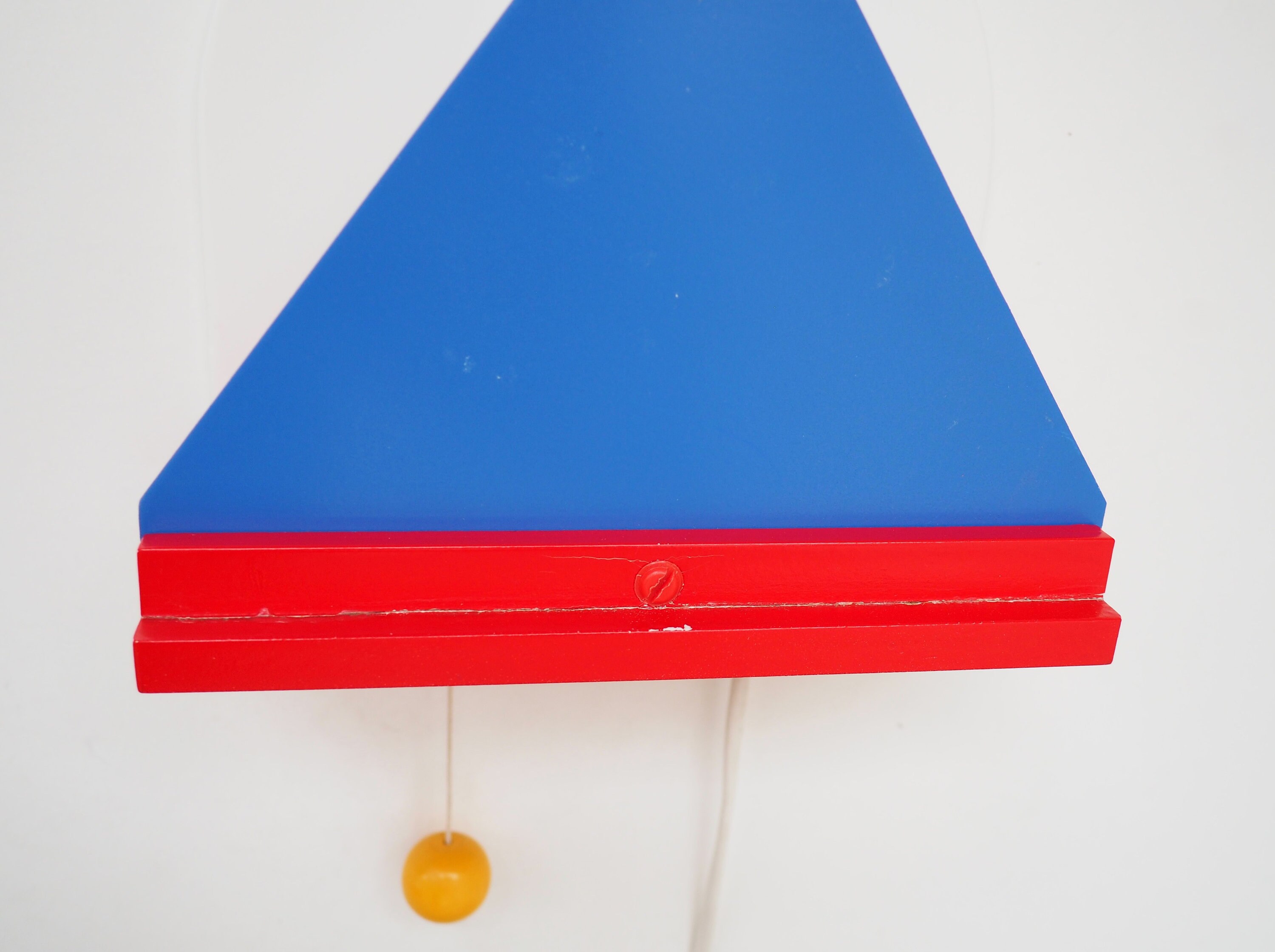 Memphis Style Stoja Wall Lamp From Ikea in Bright Colors - Design