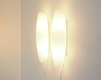 Pair of white Holmegaard Unisoft opal glass sconces - Danish design made during the 2000s