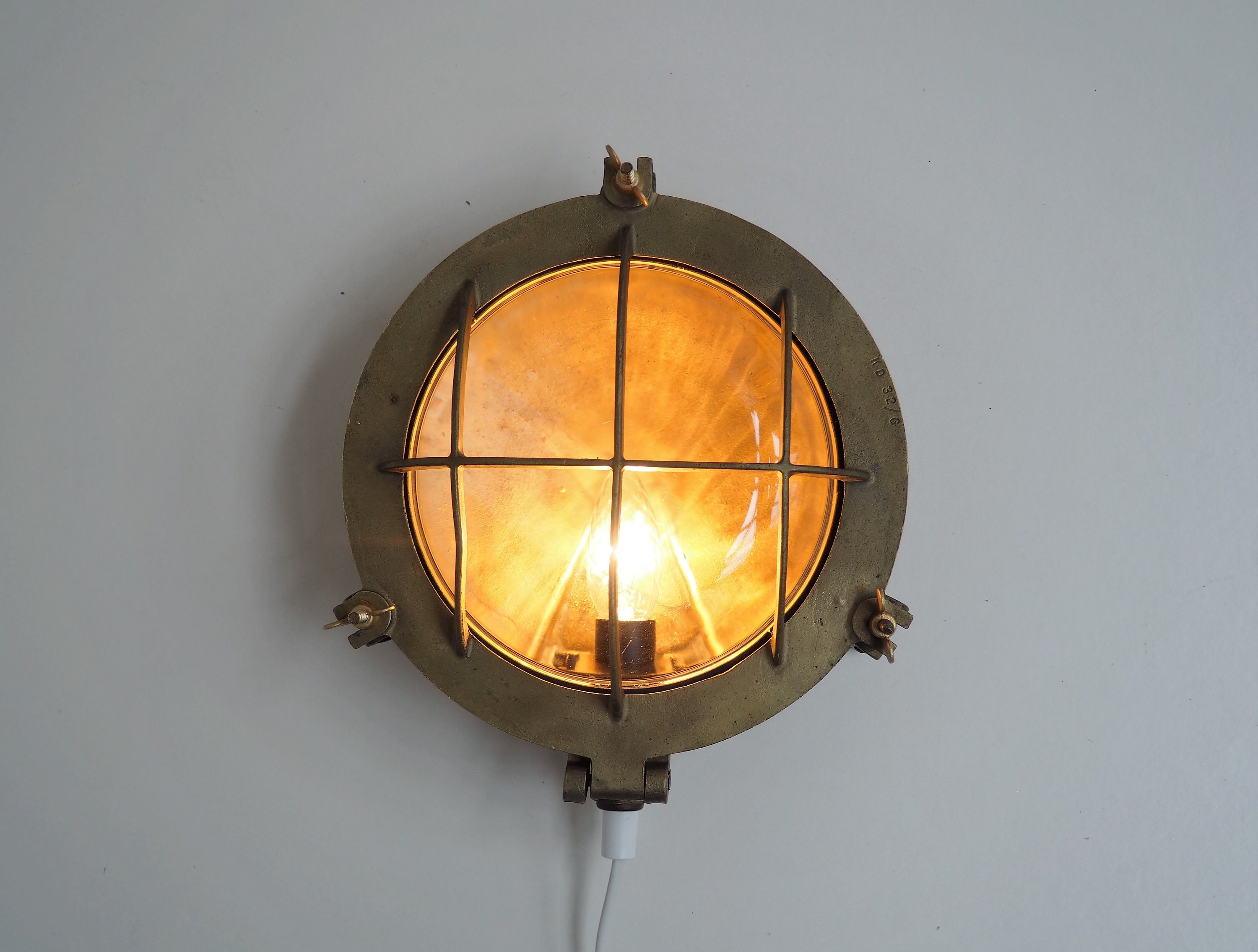 MINI APPLIQUE MURALE industrielle en laiton massif pour pont de navire marin ... EUR 106,08 - FR