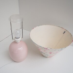 Pink ceramic table lamp with Caprani floral shade Danish lighting design from the 1990s image 6