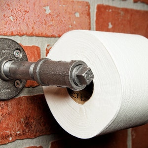 Industrial Pipe Toilet Roll Holder - Toilet Paper Holder - TP Holder - Industrial Pipe Toilet Paper - Bathroom Decor - FREE SHIPPING
