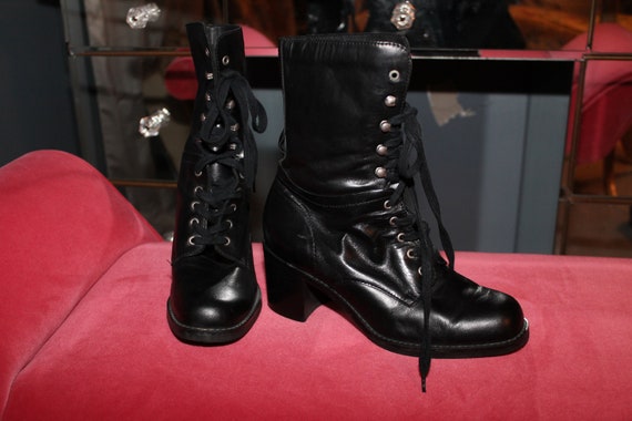 90s Grunge Lace Up Black Leather Granny Combat Boo
