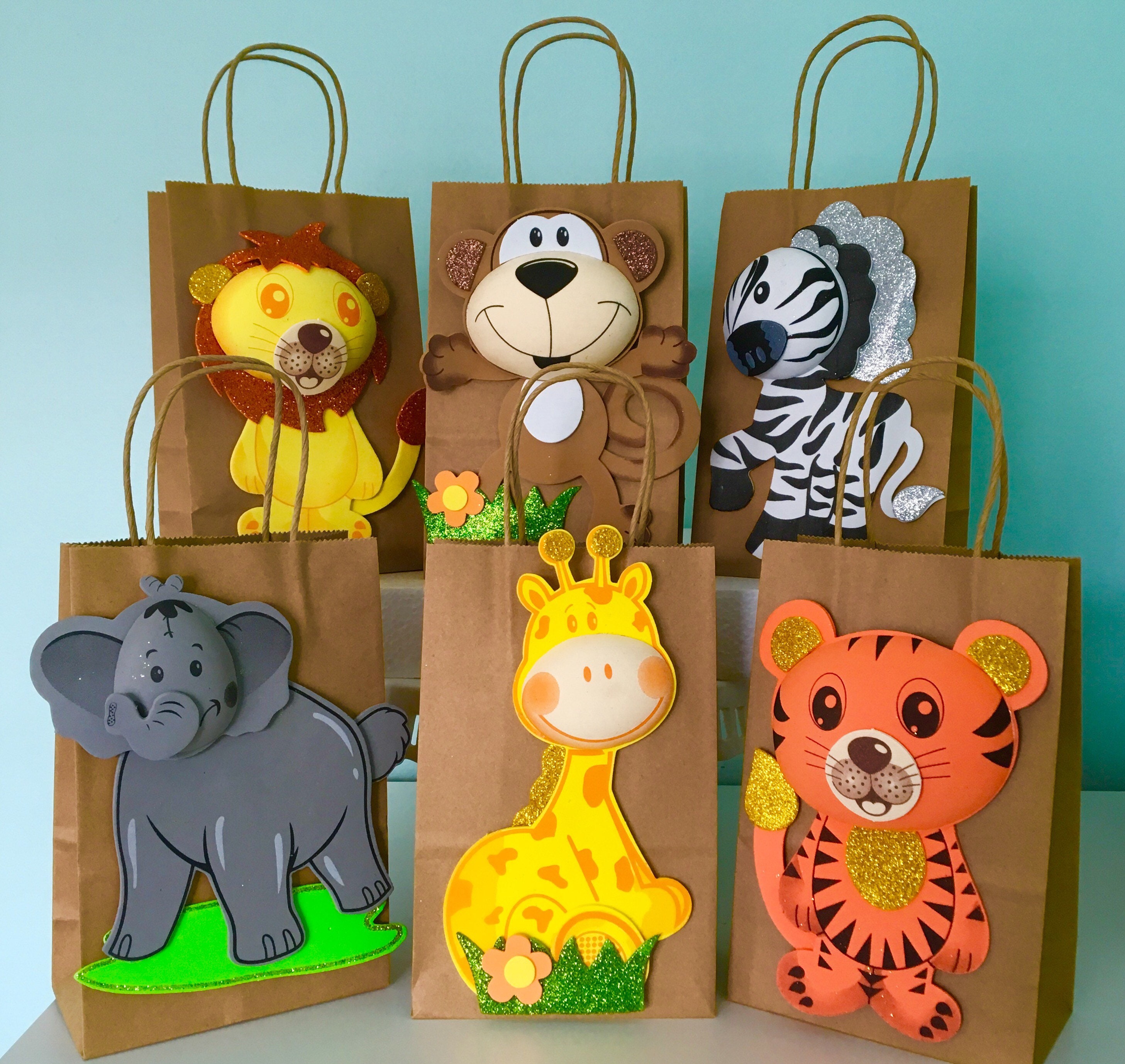 Top more than 77 jungle theme gift bags best esthdonghoadian